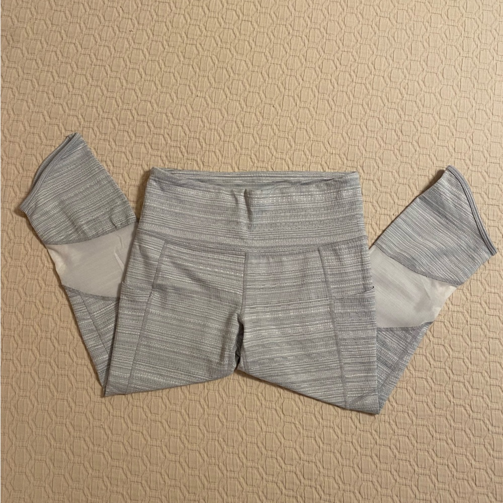ATHLETA | Mesh Capri Yoga Tights Leggings Sz. S Small Petite